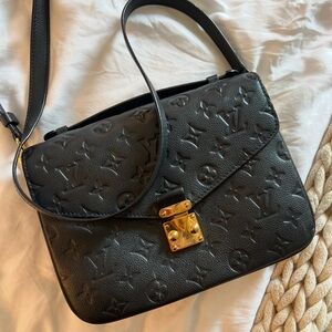 Louis Vuitton Black Monogram Empreinte Leather Pochette Métis with Gold Hardware